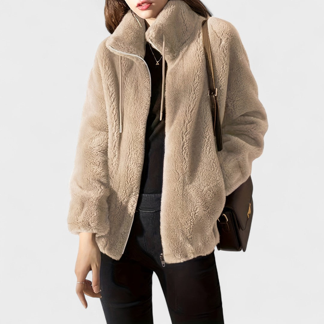 Mila — Luxury Plush Zip-Up Jacket