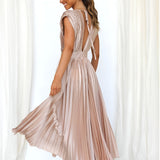 Olivia — Sleeveless Pleated Dress with a Zip