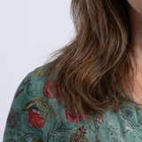 Alice — Floral-Print Maxi Dress with a V-Neckline and Three-Quarter Sleeves