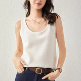 Ivanna — Cashmere V-Neck