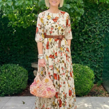 Isabella — Maxi Dress with a Belt, Round Neckline and Three-Quarter Sleeves